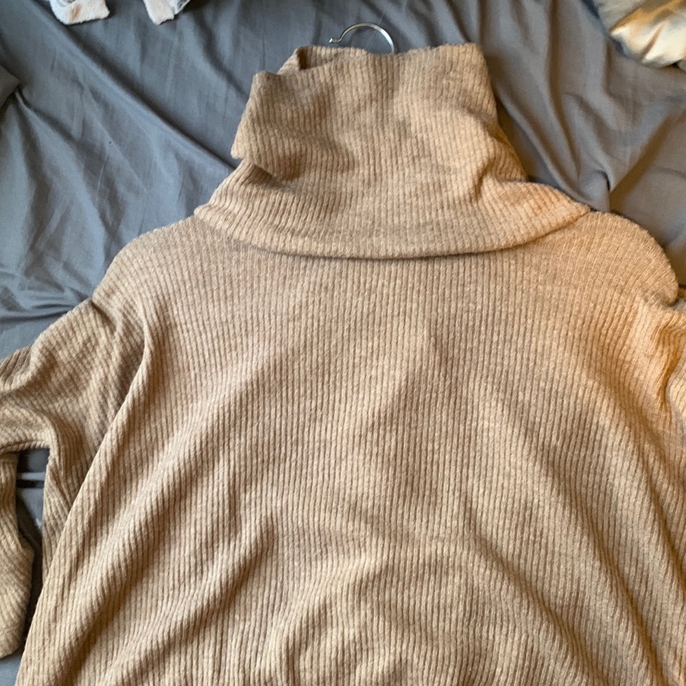 Brown 3/4 Sleeve Simply Noelle Turtle Neck